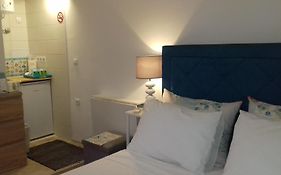 Jure Apartment